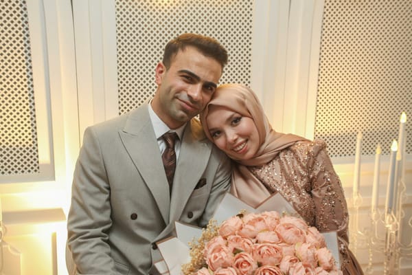 Is Celebrating Wedding Anniversaries Advisable in Islam?